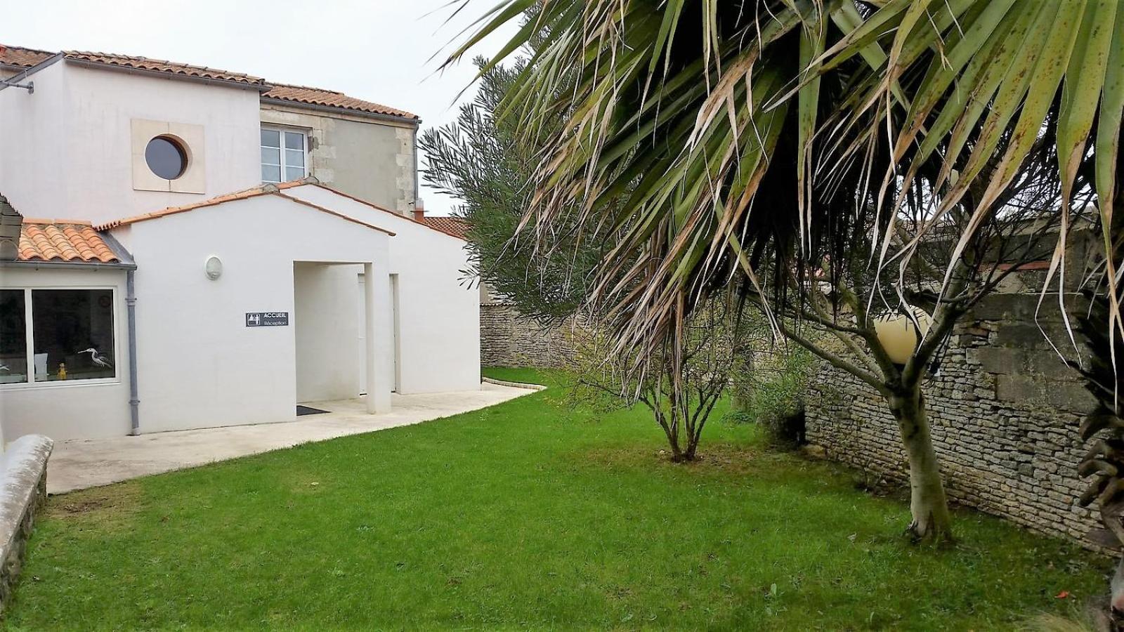 La Marie Galante Appart'Hotel 생-조르주-돌레롱 외부 사진